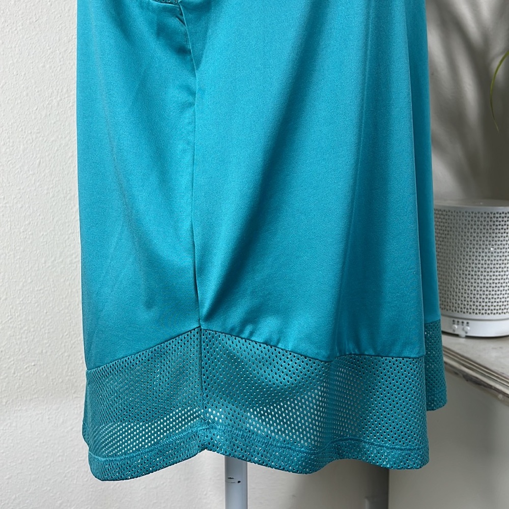 Avia L Teal Athletic Tank - Picture 7 of 13